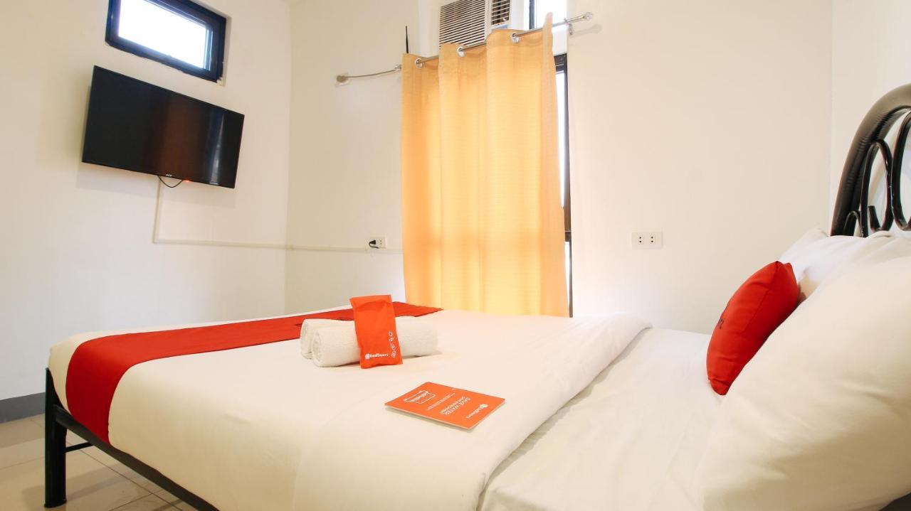 Reddoorz Plus @ Jardin Suites Guadalupe Nuevo Mandaluyong Exteriör bild