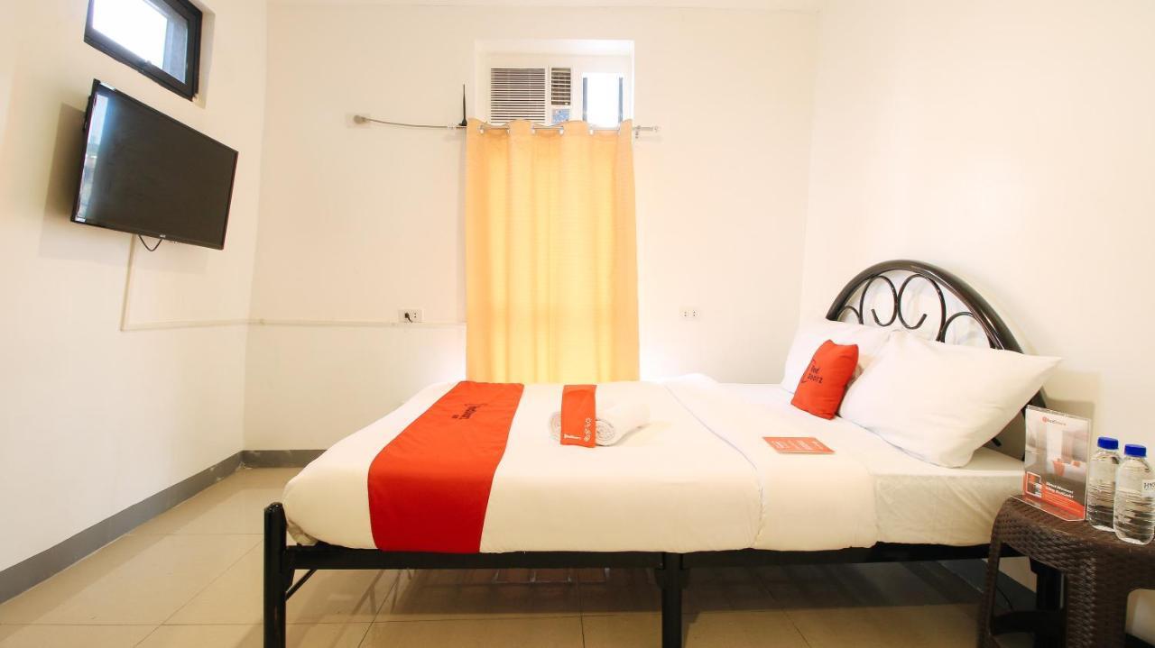 Reddoorz Plus @ Jardin Suites Guadalupe Nuevo Mandaluyong Exteriör bild
